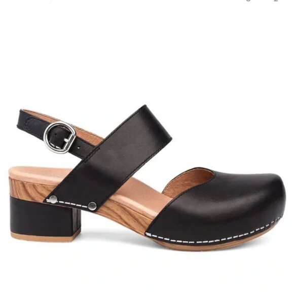 Dansko Shoes - Dansko Sz 40 US 9.5-10 Malin Black Leather Closed Toe Ankle Strap Sandals Clogs